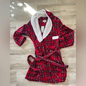 NWT Laura Ashley Cozy Robe